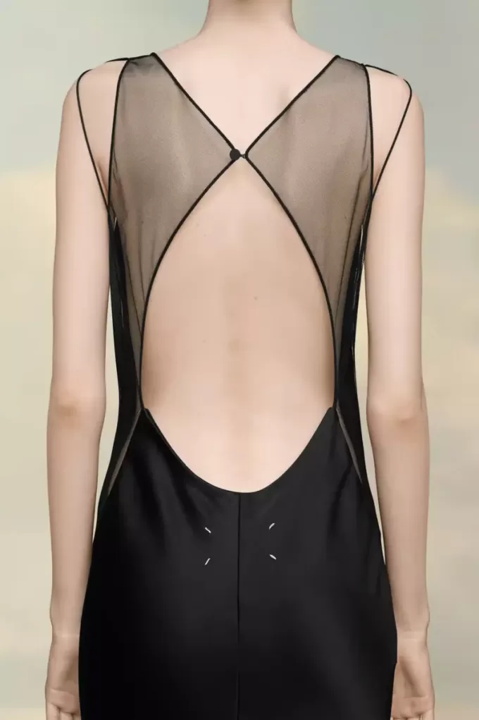 Abito in raso martellato Maison Margiela Abito in raso martellato Maison Margiela