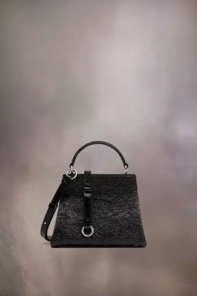 Borsa piccola strappata Borsa piccola strappata