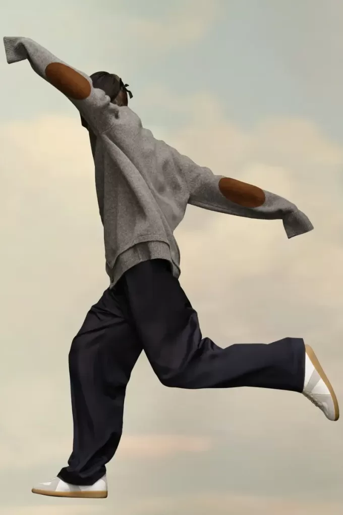 Cardigan con toppa sui gomiti