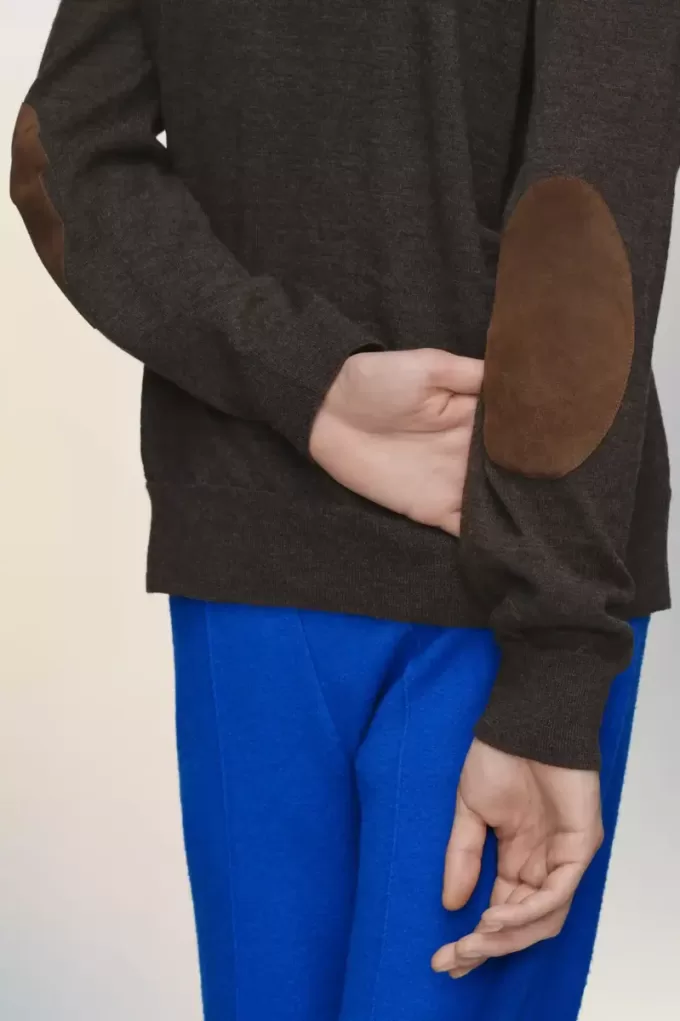 Cardigan in lana con toppe sui gomiti