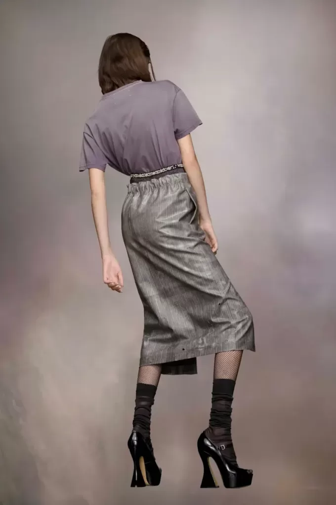 Maglietta con logo invertito Maglietta con logo invertito