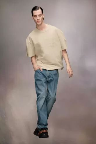 Maglietta con logo ricamato