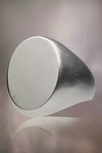 Maison Margiela Anello chevalier ovale Maison Margiela Anello chevalier ovale