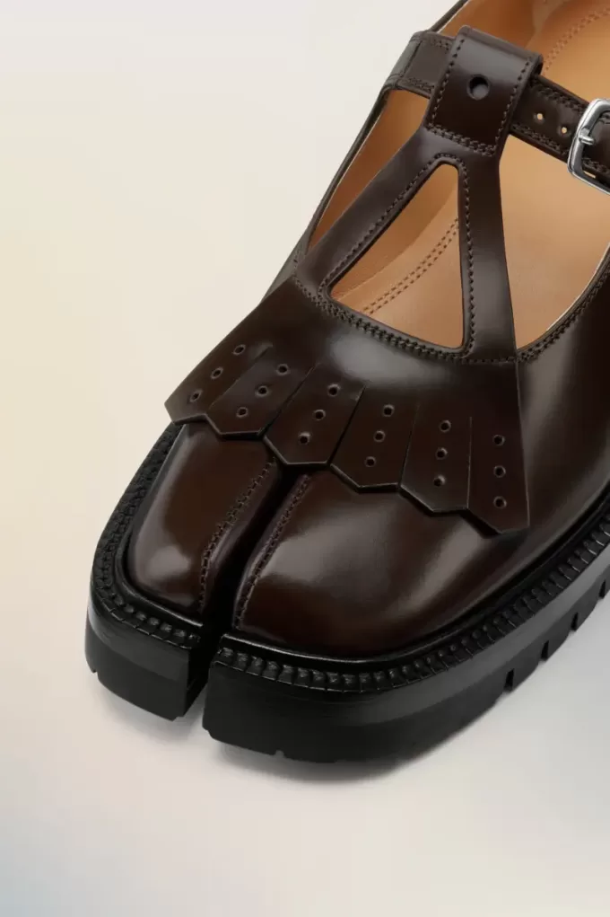 Mary-Jane Tabi Country