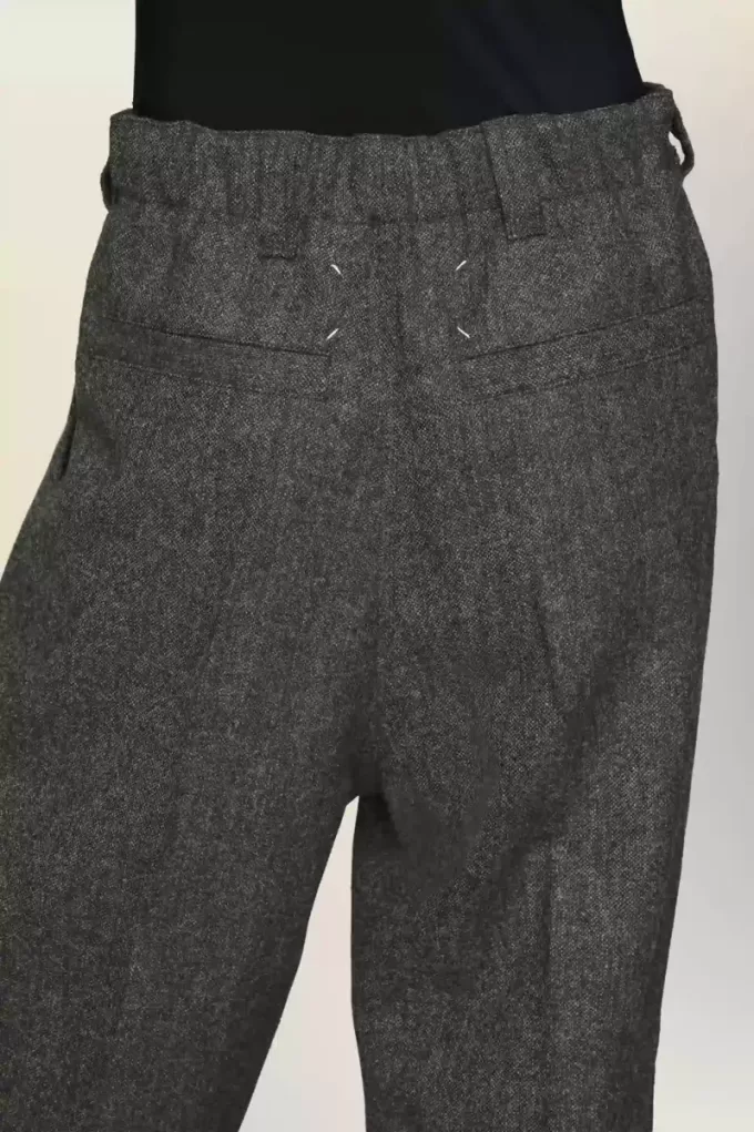 Pantaloni di lana a gamba larga