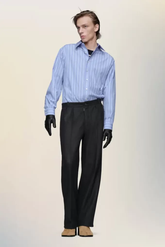 Pantaloni dritti in lana infeltrita Pantaloni dritti in lana infeltrita