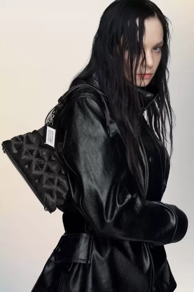 Pochette piccola con ricamo Glam Slam