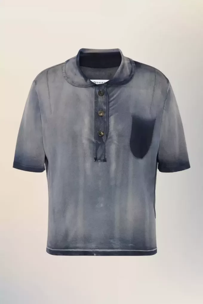 Polo Maison Margiela effetto sbiadito dal sole