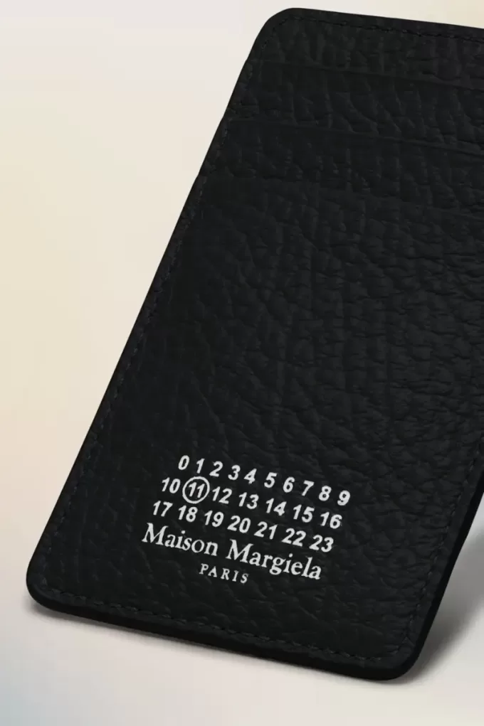 Portacarte a quattro punti