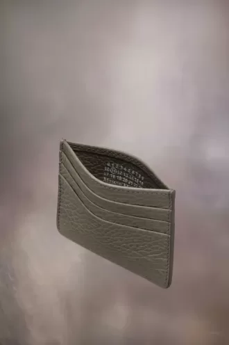 Portacarte a quattro punti