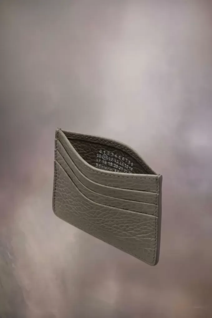 Portacarte a quattro punti