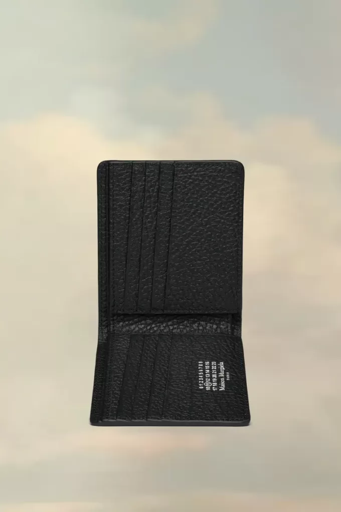 Portacarte a quattro punti