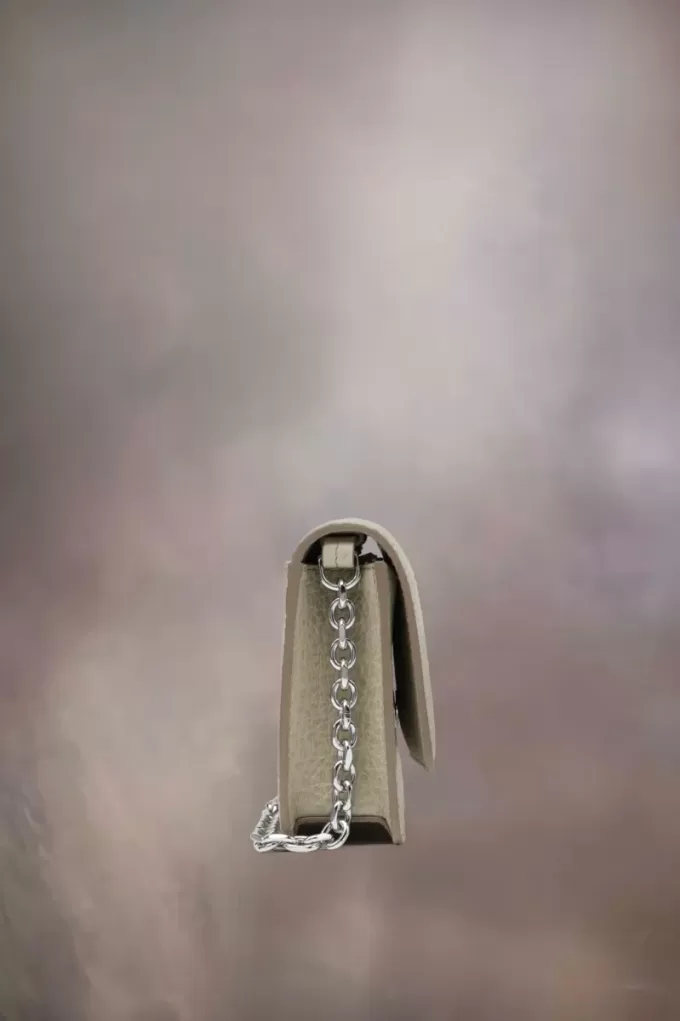 Portafoglio con catena a quattro punti