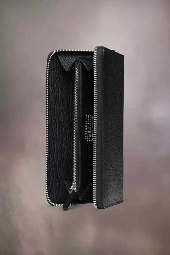 Portafoglio con cerniera a quattro punti