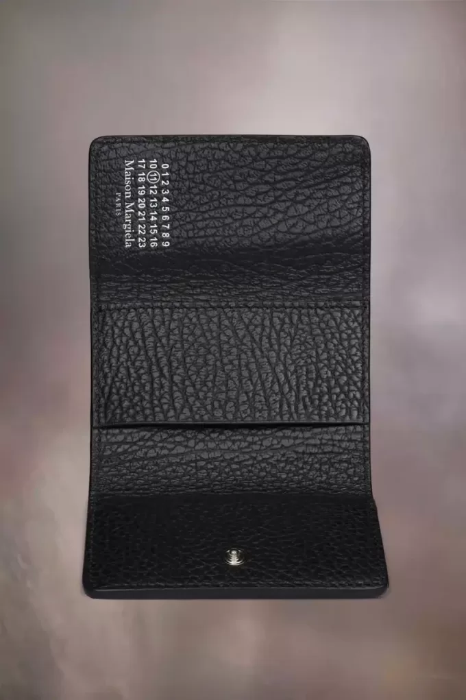 Portafoglio tascabile con quattro cuciture