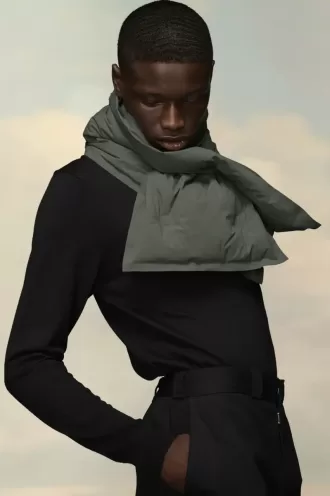 Sciarpa in nylon riciclato