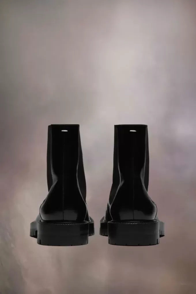 Stivaletto Chelsea Tabi di Maison Margiela Stivaletto Chelsea Tabi di Maison Margiela