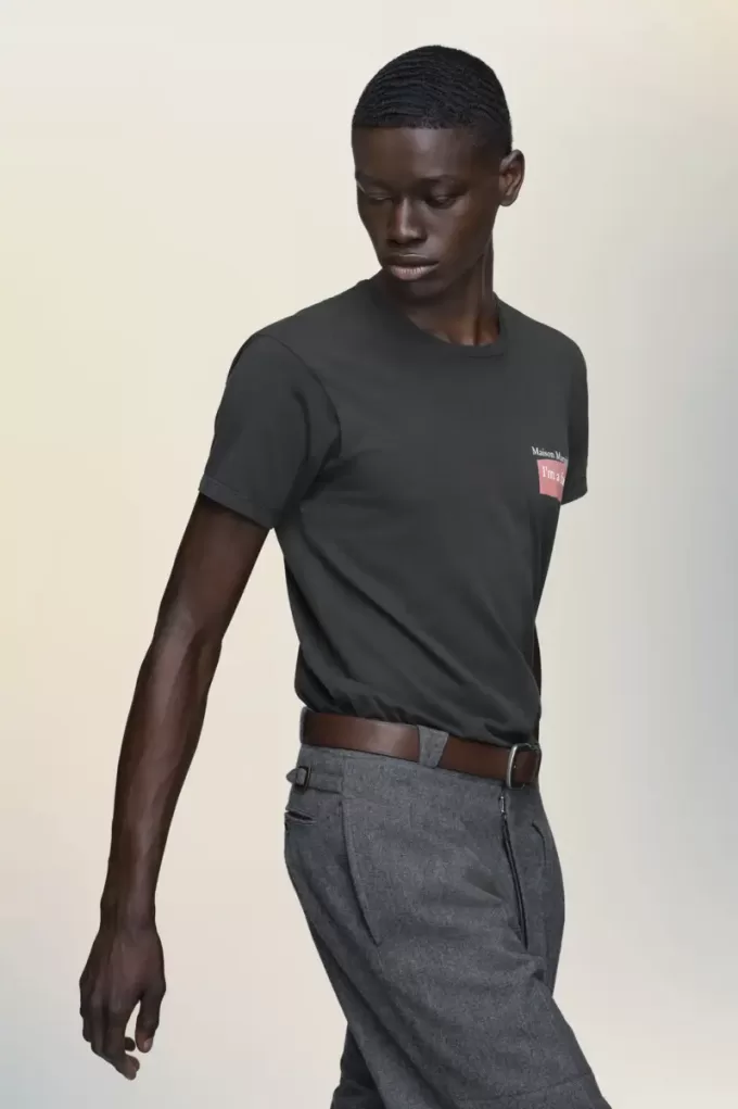 T-shirt con logo Maison Margiela T-shirt con logo Maison Margiela