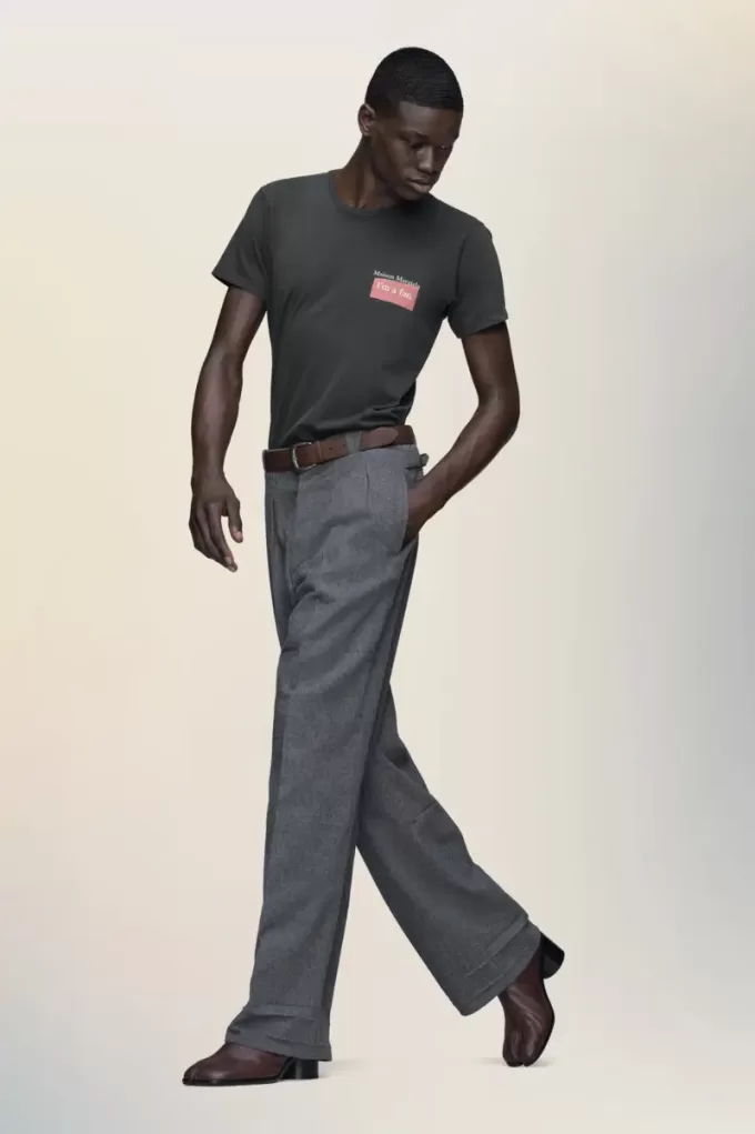 T-shirt con logo Maison Margiela T-shirt con logo Maison Margiela