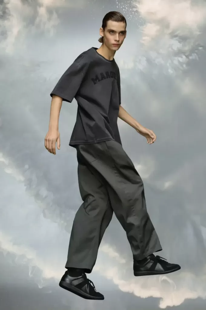 T-shirt in jersey pesante con logo