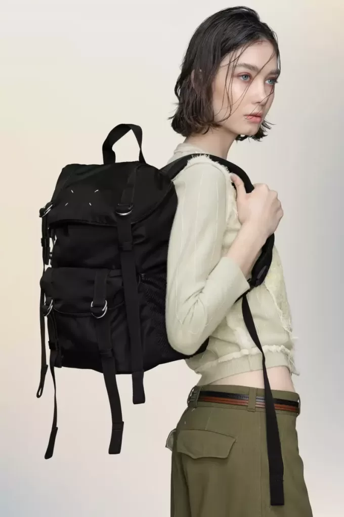 Zaino medio high-tech